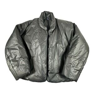 YEEZY YZY X GAP ROUND BLACK JACKET SIZE XL Kanye West Puffer Jacket